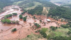 BRASIL: Un alud arrasa todo un pueblo; hay unas 200 personas desaparecidas