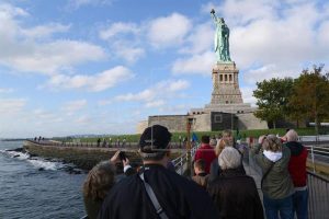 NY bate su récord de turistas con 65,2 millones de visitantes en 2018