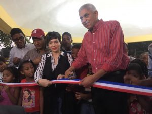 SAN CRISTOBAL: Alcalde Nelson Guillén inaugura moderno parque SAN CRISTOBAL: Alcalde Nelson Guillén inaugura moderno parque