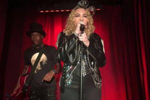 Sorprende el show sorpresa de Madonna en bar de Nueva York Sorprende el show sorpresa de Madonna en bar de Nueva York