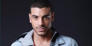 Cantante Manuel Medrano vuelve al Parque Central de Santiago