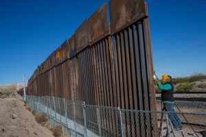 Construir el muro que pide Trump llevaría 10 años, según varios ingenieros Construir el muro que pide Trump llevaría 10 años, según varios ingenieros
