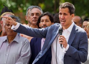 VENEZUELA: Guaidó dice no sucumbirá a «presiones»; busca asumir Presidencia