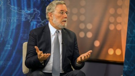 Pide mantener a Danilo Medina en presidencia del partido morado