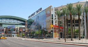 Downtown Center promueve ciclo charlas una vida equilibrada