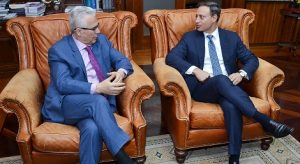 Procurador Jean Rodríguez recibe visita jurista español Baltasar Garzón