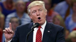 EEUU: Trump dice investigación de Rusia dependerá del fiscal general