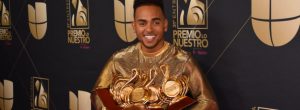 Noche de homenajes en unos Premios Lo Nuestro que coronan a Ozuna Noche de homenajes en unos Premios Lo Nuestro que coronan a Ozuna