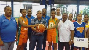 DN, SC y Santiago triunfan en basket U-16 femenino