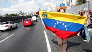 VENEZUELA: Maduro cierra frontera con Brasil; evalúa hacerlo con Colombia VENEZUELA: Maduro cierra frontera con Brasil; evalúa hacerlo con Colombia