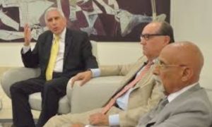 Notifican al Presidente y funcionarios sobre inconstitucionalidad de deudas