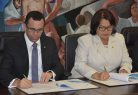 Minerd y la UASD firman acuerdo de cooperación docente