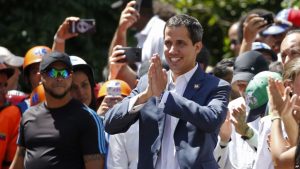 VENEZUELA: Guaidó lidera caravana hacia frontera para recibir la ayuda