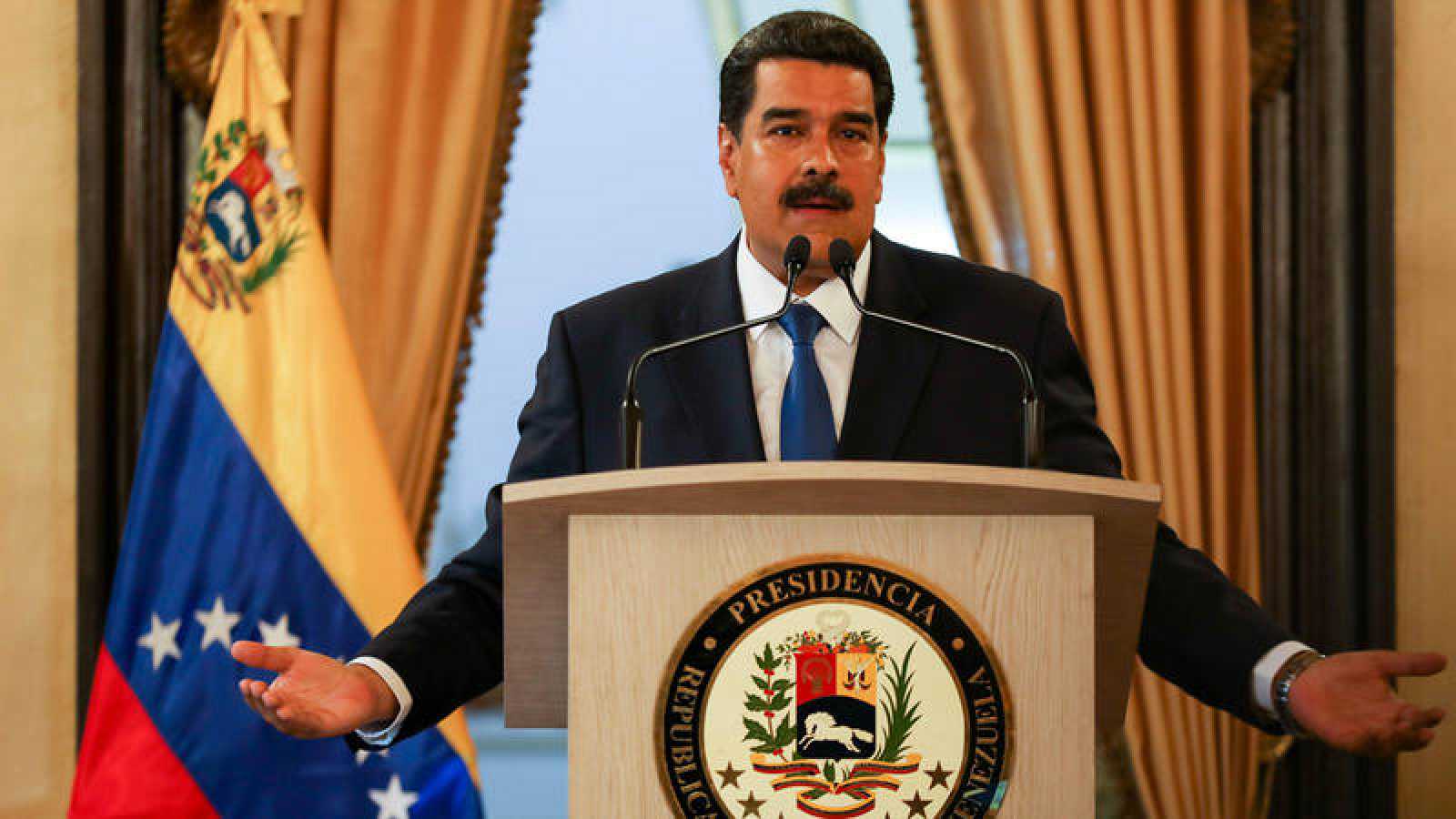 Maduro rechaza formalmente la ayuda humanitaria; la tilda de «show barato» imagen