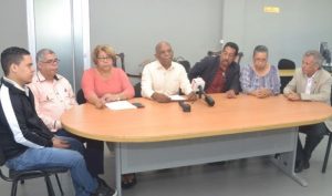 Dicen pacto eléctrico perseguía «legitimar  contratos sin licitaciones con generadores