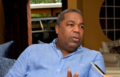 Advierte sobre riesgos de reducir los programas sociales imagen