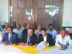 SAN JUAN: Nueve alcaldes apoyan postulación de Danilo y a Lucía para senadora