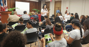 PUERTO RICO: A casa llena imparten charla sobre Violencia en el Noviazgo PUERTO RICO: A casa llena imparten charla sobre Violencia en el Noviazgo