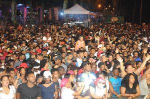 Alex Matos y El Mayor Clásico cierran Carnaval Santo Domingo Este Alex Matos y El Mayor Clásico cierran Carnaval Santo Domingo Este