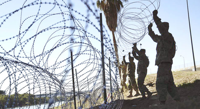 EEUU: Departamento de Estado envía 3.750 soldados a frontera con México imagen
