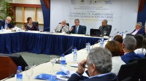 Leonel y líderes iberoamericanos alertan sobre crisis temprana de la globalización