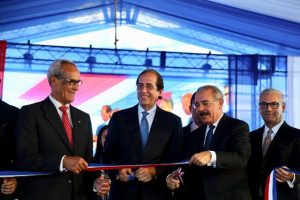 SAMANA: Presidente Danilo Medina deja en funcionamiento sistema 911