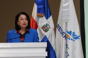 Reservas del País anuncia prestará RD$834.4 millones a microempresarios 