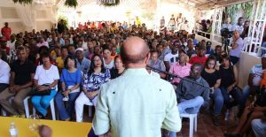 Montás rechaza pacto para elegir a Leonel como candidato presidencial