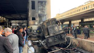 EGIPTO: Al menos 20 muertos tras choque de un tren en estación de El Cairo