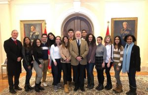 CANADA: Embajador Pedro Vergés se reúne con estudiantes dominicanos CANADA: Embajador Pedro Vergés se reúne con estudiantes dominicanos