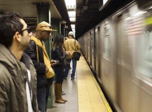 Aumentan tarifa peaje en puentes y túneles NY; subirán tarifa del metro Aumentan tarifa peaje en puentes y túneles NY; subirán tarifa del metro