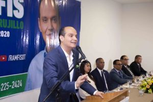 Ramfis Trujillo deja el PDI; dice que ese partido es “una herramienta comercial” Ramfis Trujillo deja el PDI; dice que ese partido es “una herramienta comercial”