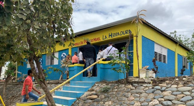 SNS inaugura tres centros de Primer Nivel en Santiago imagen