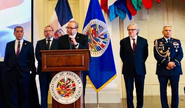 WASHINGTON: Nutrida asistencia a fiesta con motivo Independencia RD imagen