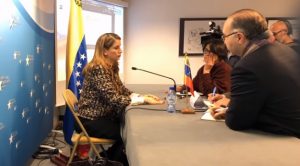 Embajadora advierte Venezuela corre «grave peligro» por culpa de Guaidó