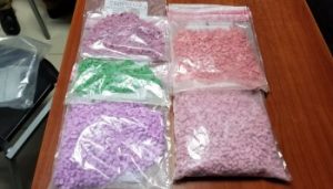 LA VEGA: Ocupan 101,398 pastillas de éxtasis y detienen a dos personas