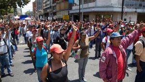 EEUU: Departamento Seguridad cerraría oficinas migratorias fuera del país EEUU: Departamento Seguridad cerraría oficinas migratorias fuera del país