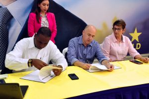 Domínguez Brito implementaría segunda revolución educativa