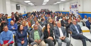 Luis Abinader: Las fuerzas del cambio sólo tienen la opción ganar Luis Abinader: Las fuerzas del cambio sólo tienen la opción ganar