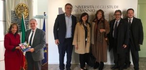 ITALIA: Embajadora de la RD gestiona acuerdos para beneficiar a estudiantes ITALIA: Embajadora de la RD gestiona acuerdos para beneficiar a estudiantes