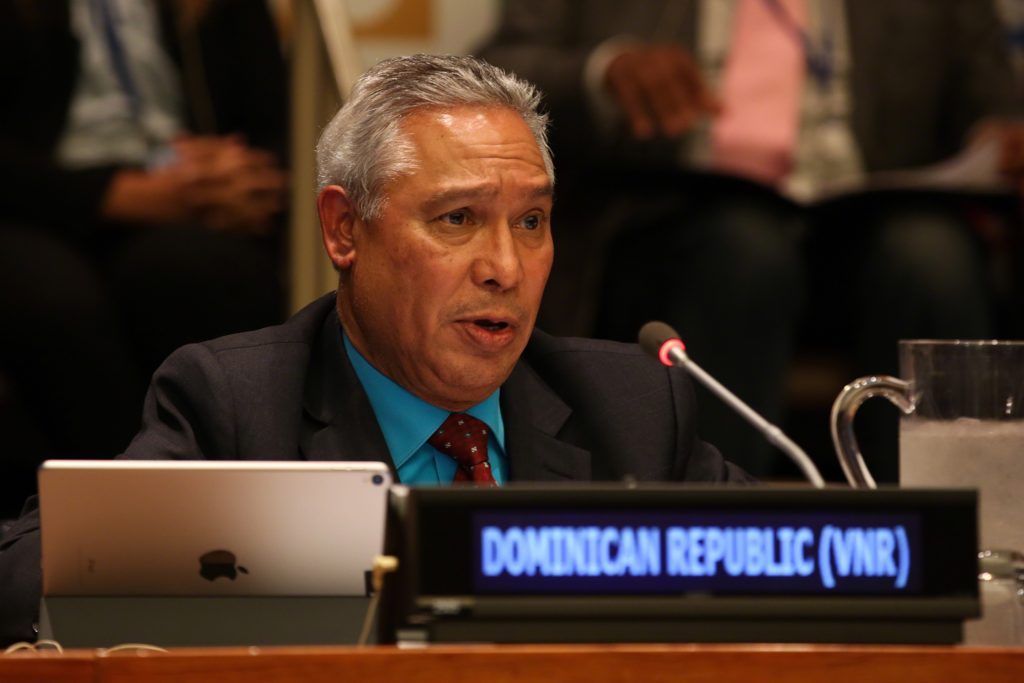 Ministro Economía ve implementación ODS está lejos, aunque se han logrado avances imagen