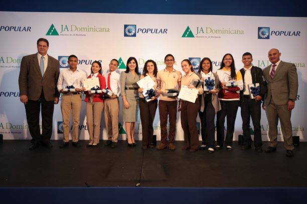 El Popular impacta 13,142 estudiantes con programa Banquero Joven imagen
