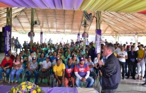 Reinaldo promete enfocarse en el crecimiento humano si gana comicios