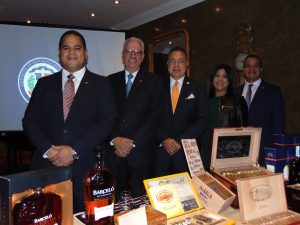 COLOMBIA: Embajada dominicana ofrece cata de tabacos y rones COLOMBIA: Embajada dominicana ofrece cata de tabacos y rones