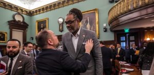 NY bate otro récord con el político más alto del mundo NY bate otro récord con el político más alto del mundo