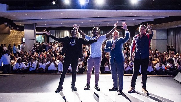 Liondy Ozoria, Manolo Ozuna y El Nagüero se lucen en escena imagen