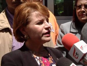 Advierten a empleados deben apoyar a Danilo si quieren conservar sus cargos