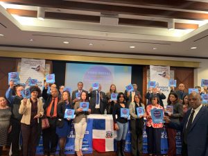 Lanzan Manifiesto Social de la República Dominicana Lanzan Manifiesto Social de la República Dominicana