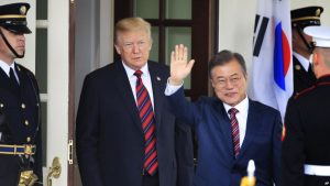 EEUU: Trump y Moon se reúnen en abril para tratar sobre Corea del Norte