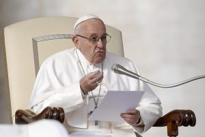 El papa Francisco nombra 6 mujeres en supervisión finanzas del Vaticano